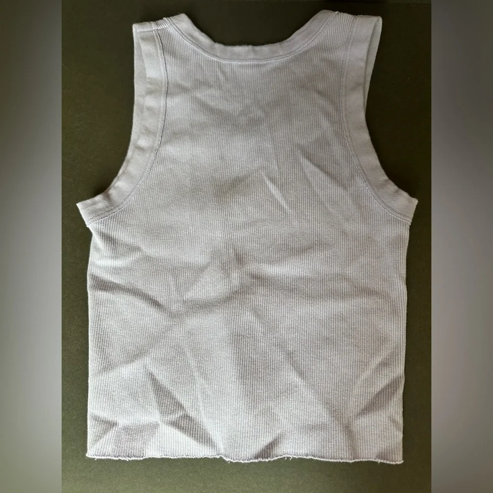 John Galt Ribbed Tank Crop Top - Picture 3 of 3